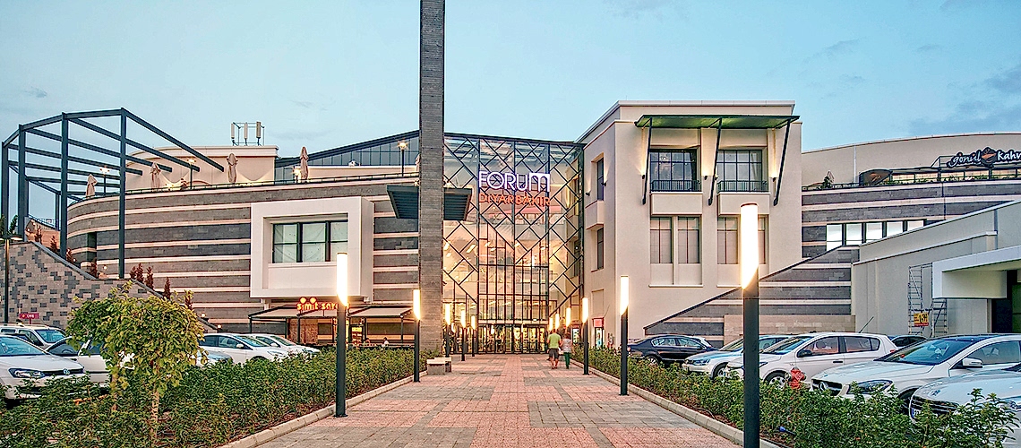 forum Bakı avm cephe kaplama